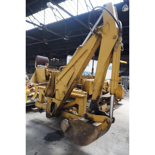 296 - Bristol-Taurus crawler with loader and back actor. S/No. 20032. Fitted with a set of belly weights. ... 