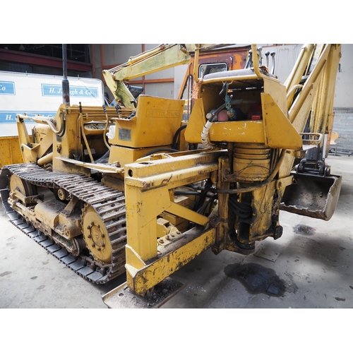 296 - Bristol-Taurus crawler with loader and back actor. S/No. 20032. Fitted with a set of belly weights. ... 