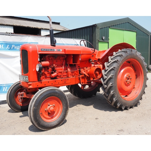 285 - Nuffield 460 tractor, 1966. Runs and drives well. Good all round tyres. Reg. XBF 353D