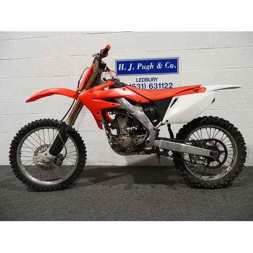 1011 - Honda CRF motocross bike, 2009, 250cc
Runs and rides but hasn't been used for a while so will need r... 
