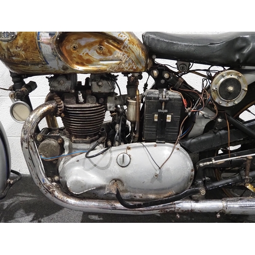 918 - Triumph T100 Tiger motorcycle, 1962, 500cc
Engine no. 73123
From a deceased estate, has not been run... 