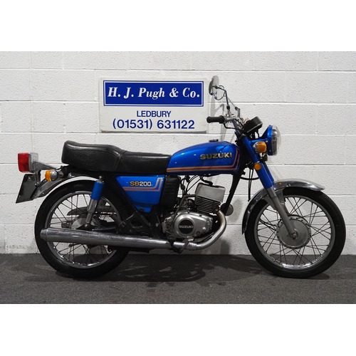 966 - Suzuki SB200 motorcycle, 1982, 196cc
Runs and rides.
Reg. APU 76X, V5 and key