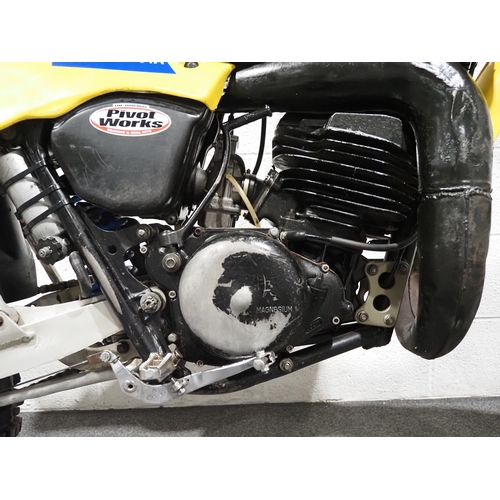 1017 - Suzuki RM500 motocross bike. 1983. 492cc.
Frame no starts. RM11A 
Engine no. RM101-100451
Runs and r... 