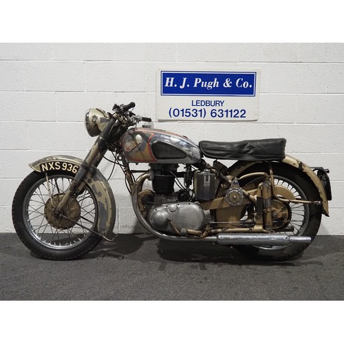 890 - BSA A10 Gold Flash motorcycle. 1954 
Frame no. ZA7S 9834
Engine no. ZA10 997
Good condition, running... 