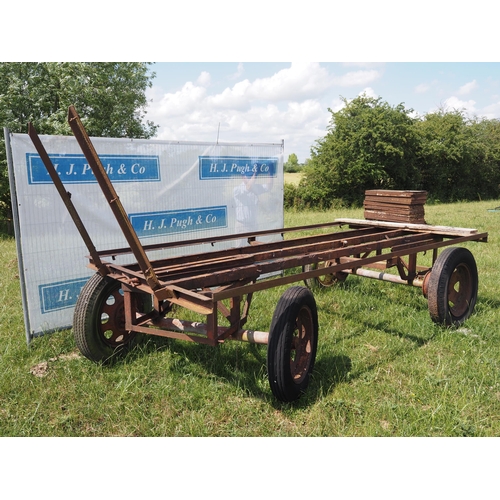 127 - Trailer 11ft x 6ft