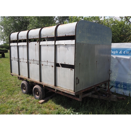 154 - Detachable stock box trailer 12ft