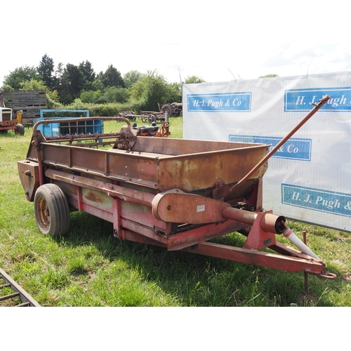 161 - Massey Ferguson 19 rear discharge muck spreader. Badged