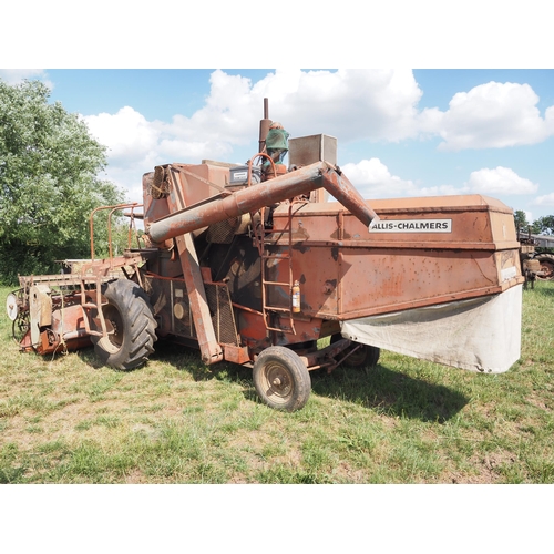 185 - Allis Chalmers Gleaner Super A combine harvester. 1966. Runs and drives. Last used in 2021. Serial N... 