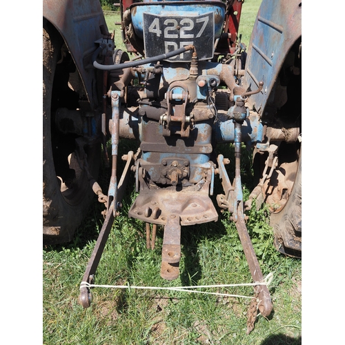 190 - Fordson Super Major tractor. 1963. Runs and drives. Good original tractor fitted with Quicke 2030 lo... 