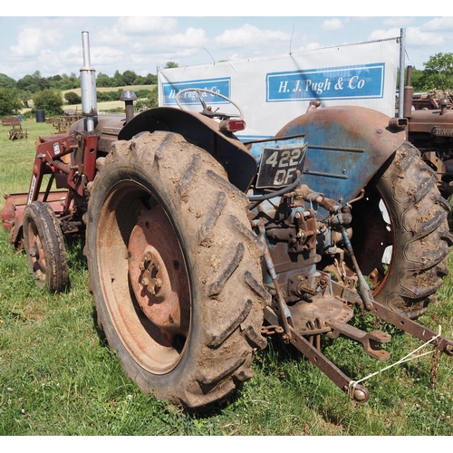 190 - Fordson Super Major tractor. 1963. Runs and drives. Good original tractor fitted with Quicke 2030 lo... 