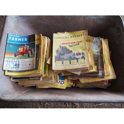 199 - Large quantity of Farmers weekly magazines