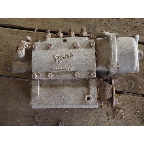 210 - Simms 4 cylinder Fordson Major injector pump