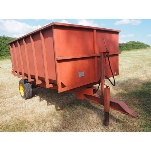 226 - D.I Jones & Sons grain trailer 10ft