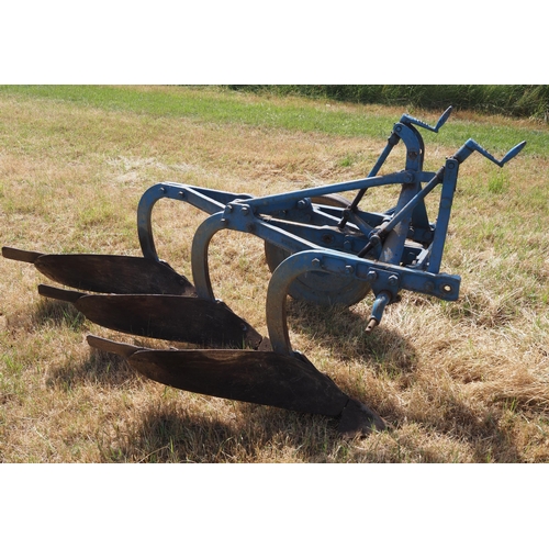 239 - Ransomes 3 furrow plough