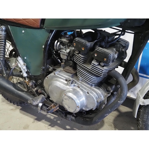 1046 - Suzuki G250 motorcycle. 1980. 249cc.
Frame No. 706371
Engine No. 119997
Reg. GWO 235W. V5