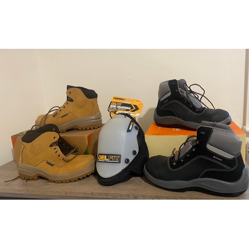 306 - 2 - Pair of steel toe cap work boots new in box and pair of heavy duty kneepads new