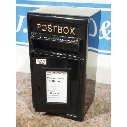 682 - Postbox 17