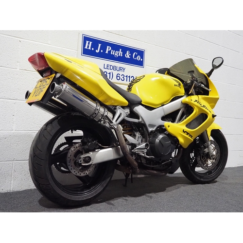 1063 - Honda VTR 1000F2 Firestorm motorcycle, 2003, 996cc
Runs and rides, MOT until 15.02.24, has been stor... 