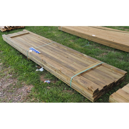 961 - Softwood timbers 3.9m x 95x 35 - 37