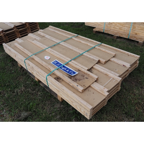 967 - Joists 2.1m x 300 x 45 - 19