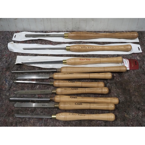 218 - 10 Large wood turning chisels and gouges to include Robert Sorby