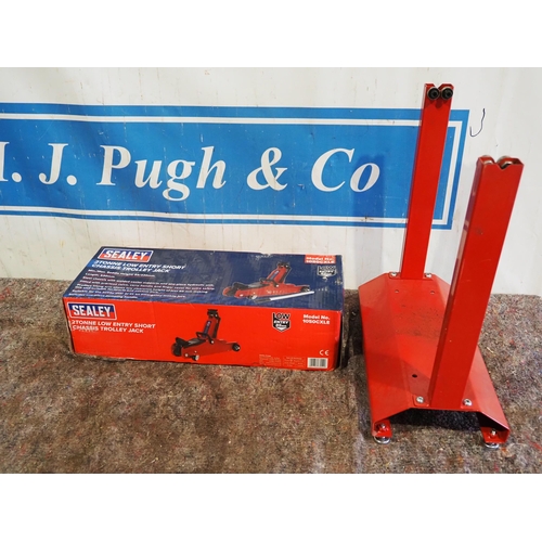 262 - Sealey 2 tonne low entry short chassis trolley jack and stand
