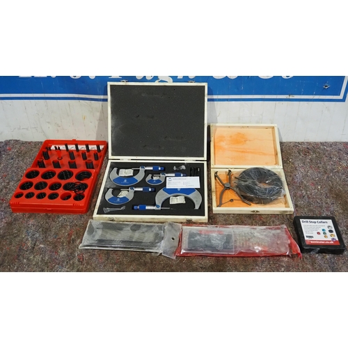 265 - Moore and Wright micrometer set, O ring set and hole saw set
