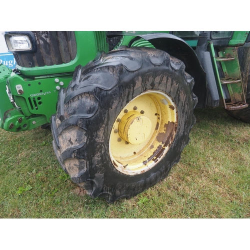 1584 - John Deere 6920 4wd tractor, 2003. Degenhart front linkage. Showing 13890 hours. Working order. Reg.... 