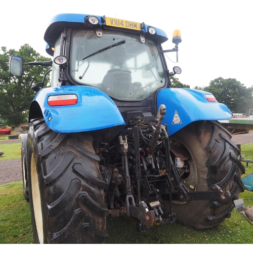 1592 - New Holland T7200 4wd tractor, 2014. C/w MX120 loader. Showing 7300 hours, GWO. Reg. VX14 DHM. Manua... 