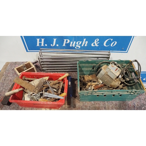 377 - DeWalt motor and assorted hand tools