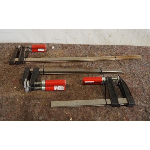 429 - 6 Assorted F clamps