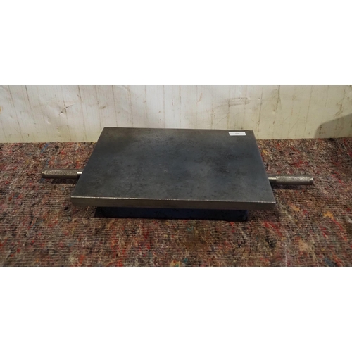 477 - Cast iron surface plate 14