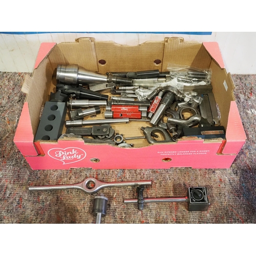 498 - Large quantity of engineering tools