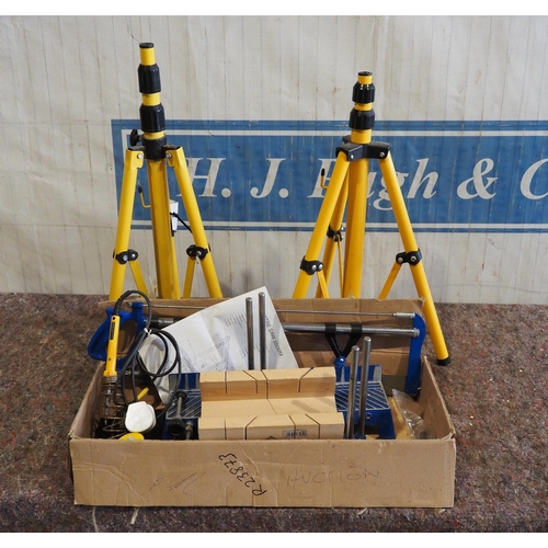 570 - Tripod stands, mitre saw and soldering iron