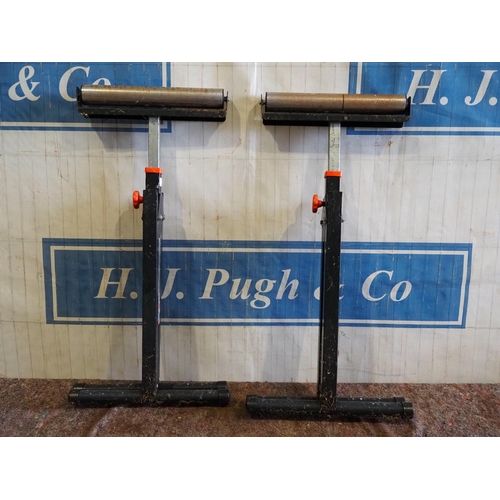 578 - Pair of roller stands