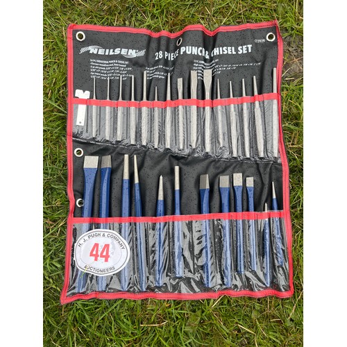 44 - Chisel and punch 28 piece sets