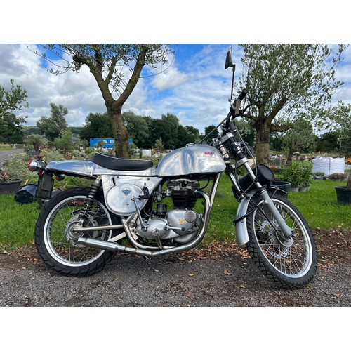 831 - Rickman Metisse motorcycle. 1993. 750cc.
Frame Number- MRD93123
Engine Number- 6TJO8021
One owner bi... 