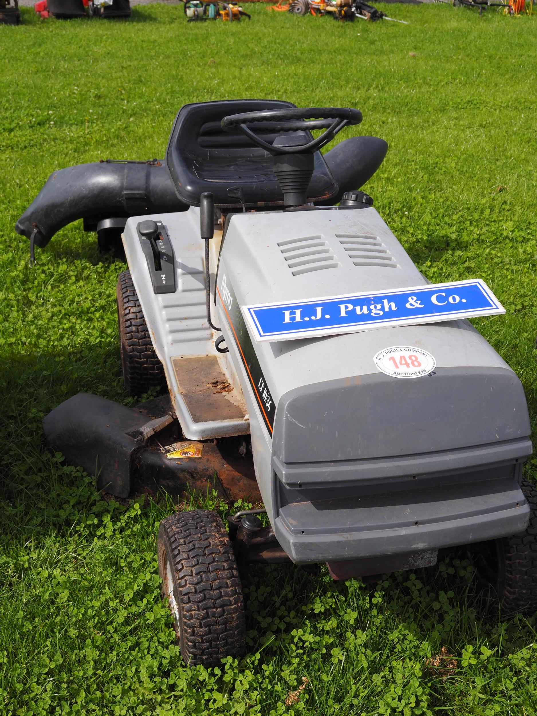 Flymo ride on online mower