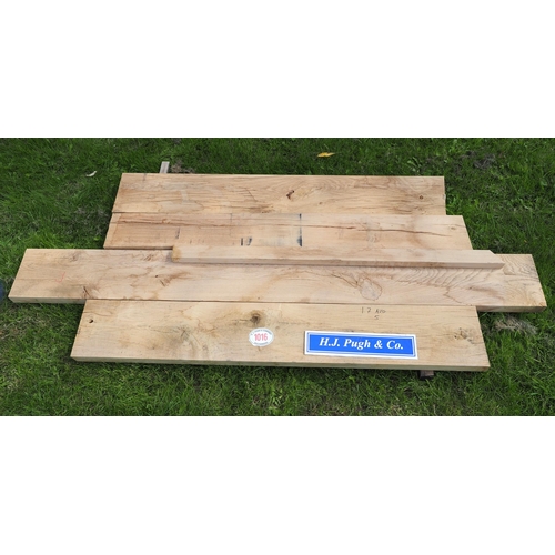 1016 - Oak boards, average 1.7m - 5