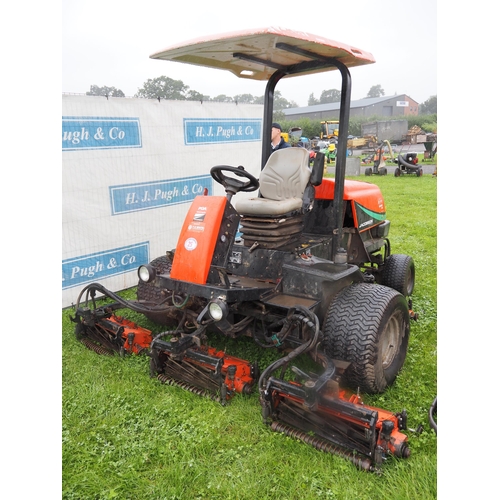 25 - Jacobsen ride on cylinder mower. Key in office