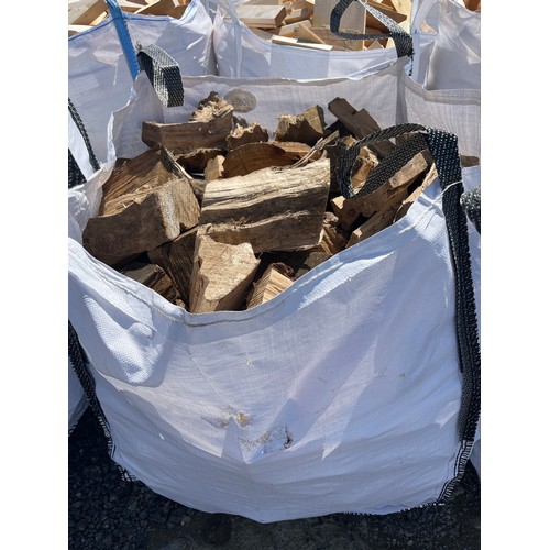 1081E - Bag of seasoned timber offcuts