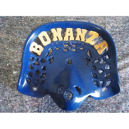 142 - Cast iron seat - Bonanza type 3