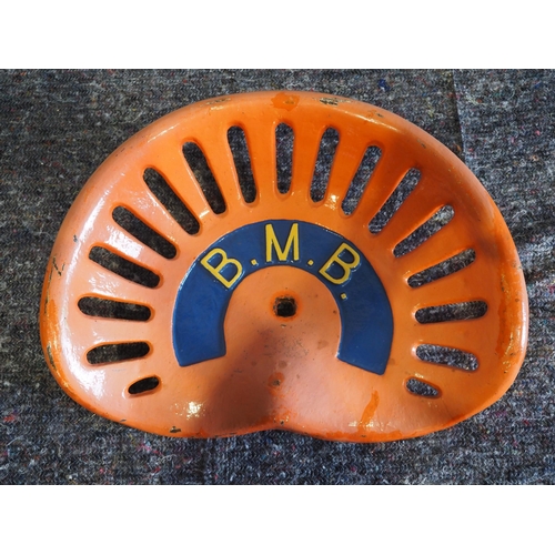 144 - Cast iron seat - B.M.B type 1