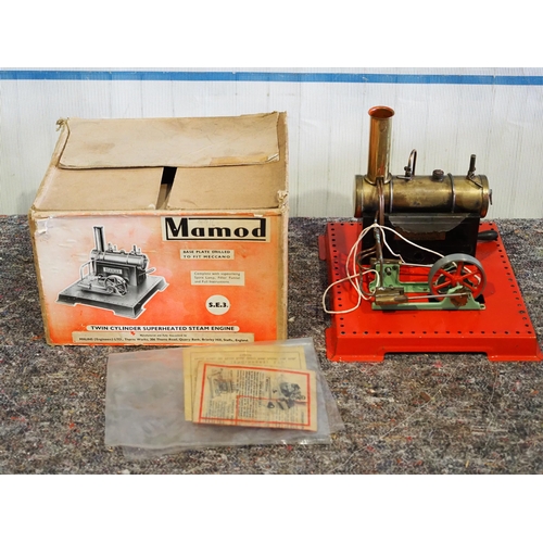 244 - Mamod SE3 twin cylinder superheated steam engine in original box