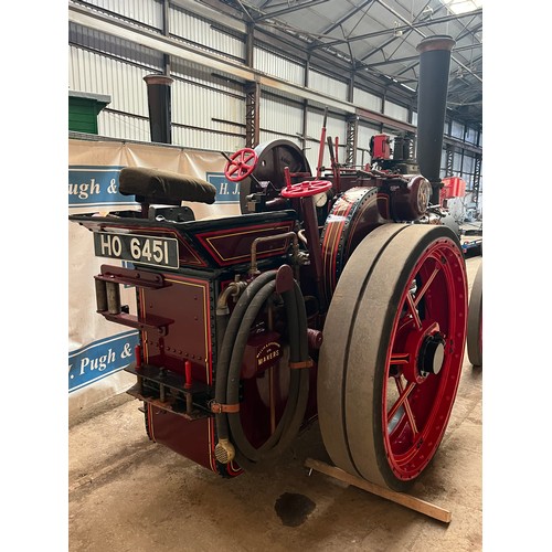 179 - Wallis & Steevens steam tractor. 4 Tonne. 3HP. Fully restored. Started its life as a steam roller un... 