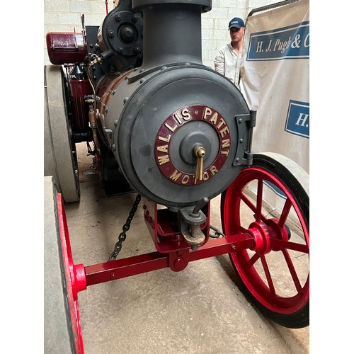 179 - Wallis & Steevens steam tractor. 4 Tonne. 3HP. Fully restored. Started its life as a steam roller un... 