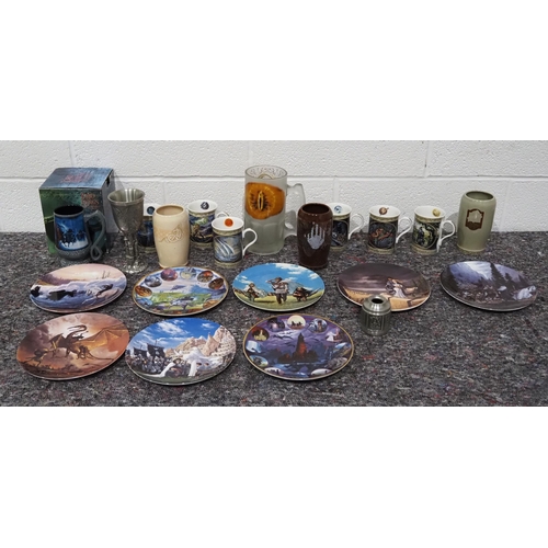 334 - Lord of the Rings mugs, gauntlet, wall plates, etc.