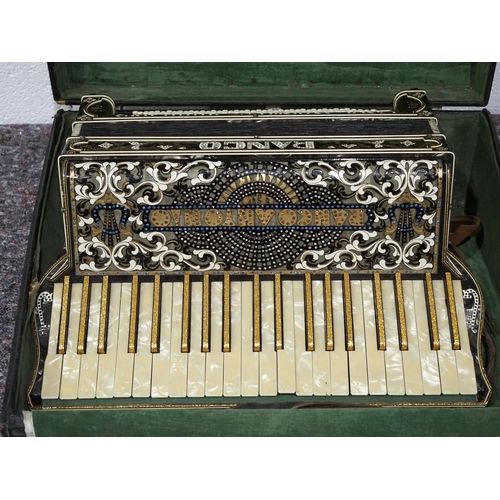 289 - Ranco Antonio accordion in original box