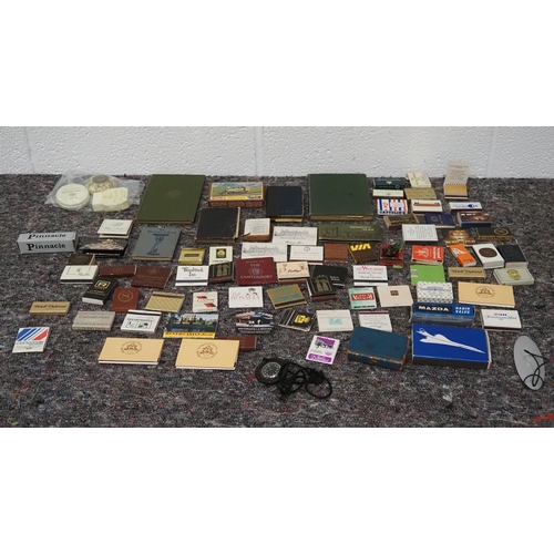 28 - Quantity of assorted matchboxes and matchbooks