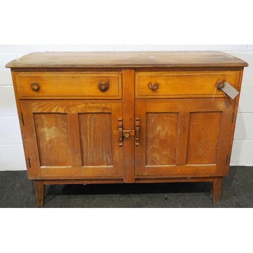 432 - Mid century style oak sideboard 36